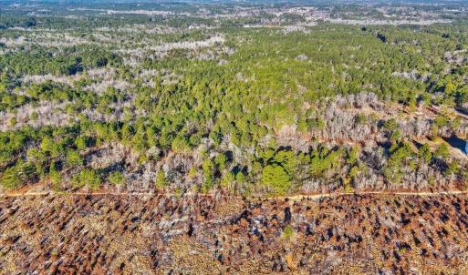 09-0 Pine Wood Rd-9
