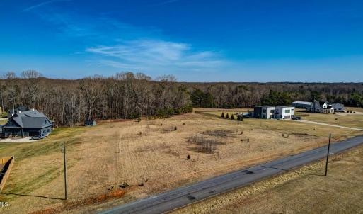 7496 Strader Road Summerfield-large-005-