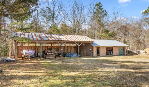 4-Bay Shelter with Wired Workshop