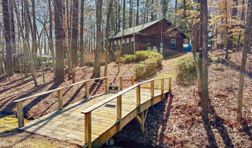 Charming Retreat!