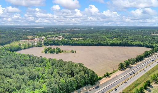 13563 US Highway 301 N(06 of 12)