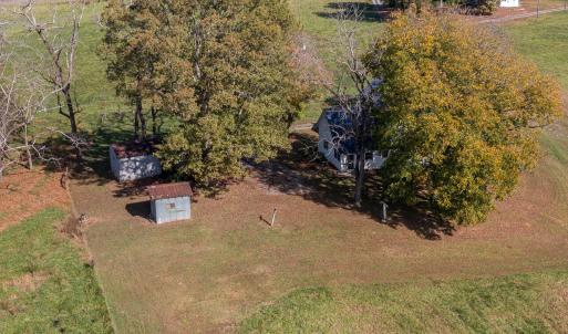 206 Pike Memory Ln 2-29