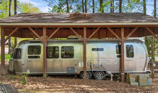 Exterior 109 Geronimo