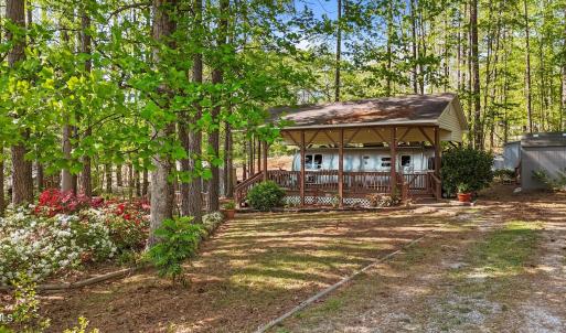 Exterior 109 Geronimo