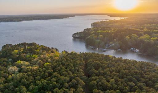 072_lake-land-60_477
