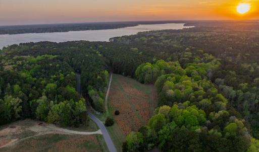 081_lake-land-69_180