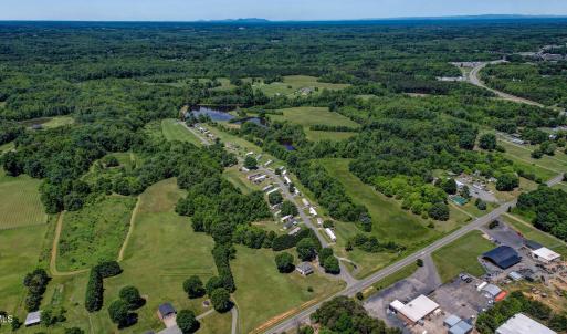 115 Washburn Lake Road-large-004-018-Nei