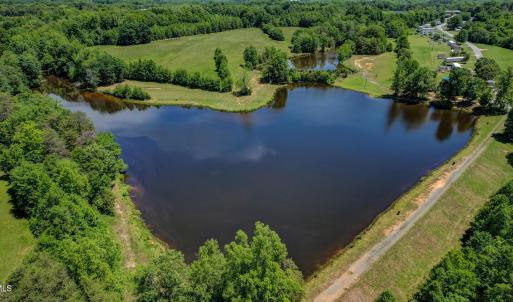 115 Washburn Lake Road-large-009-014-Lak