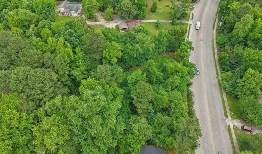 7-web-or-mls-Sanderford Rd-2205-007