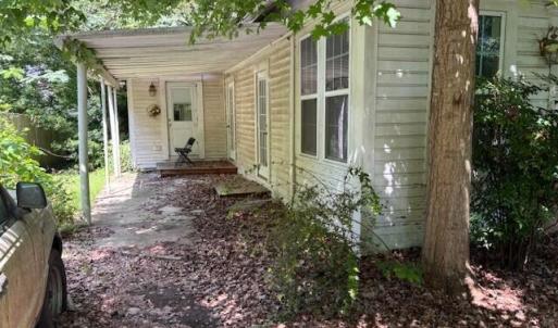 3025 Farthing St. Front