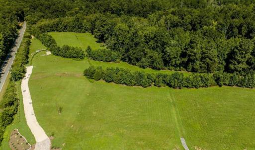 02-002-33VersaillesLn-Lot02-20250728