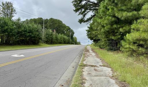 Old Oxford Rd. - Sidewalk In Place