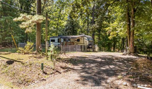 108 Poteau Dr