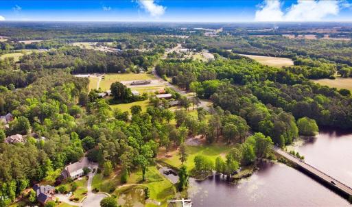 20-Country Club Rd-19