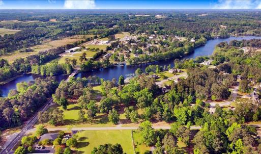 16-Country Club Rd-15