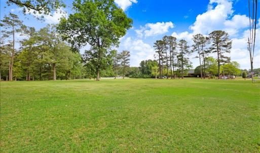 08-Country Club Rd-8