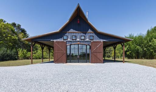 2019 Barn 21