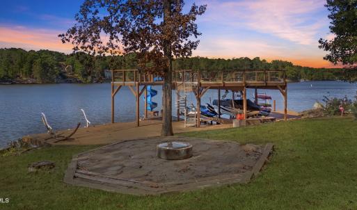 Welcome to 118 Big Horn Dr!