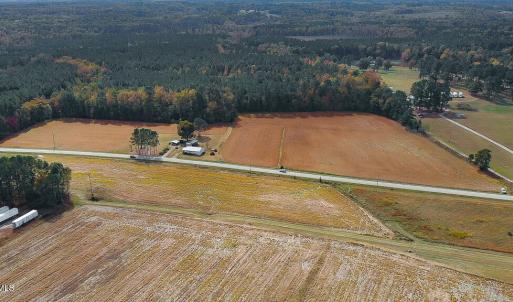 Sequence 01.00_07_03_22.Still010