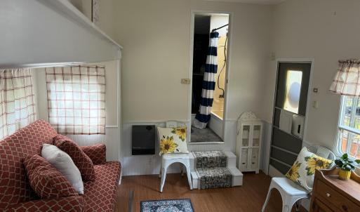 31D4CD0E-2B0D-4845-AAAB-B44C465A0B01