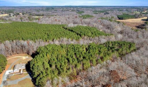 09-DJI_20251124121536_0813_D