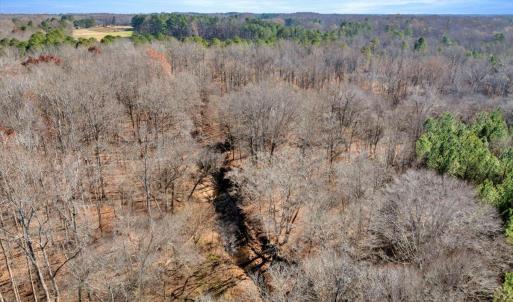 20-DJI_20251124122257_0868_D