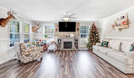 28-2310 Devils Racetrack Rd-28