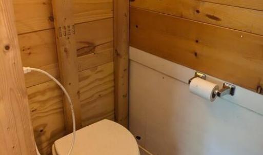 762b4706-d3e2-491e-8f5e-4ca1dbc8f867 (1)