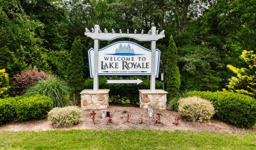 Lake Royale Amentities-7552