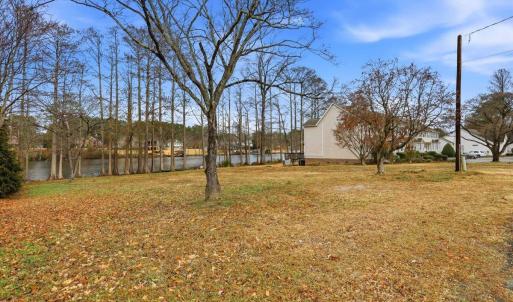 02-1100 S Lakeside Dr-2