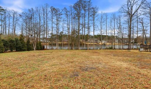 03-1100 S Lakeside Dr-3