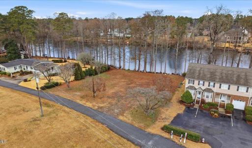 08-1100 S Lakeside Dr-8