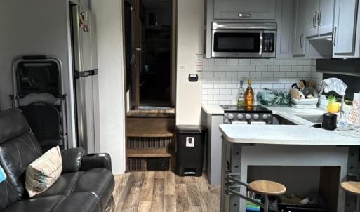 9cfdd059-eba7-4c50-8bb3-b75edeb62c07