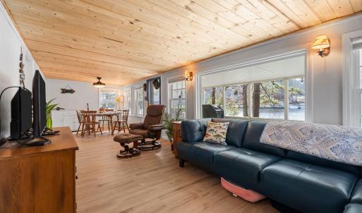 Comfortable Living Area!