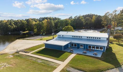 Clubhouse 2