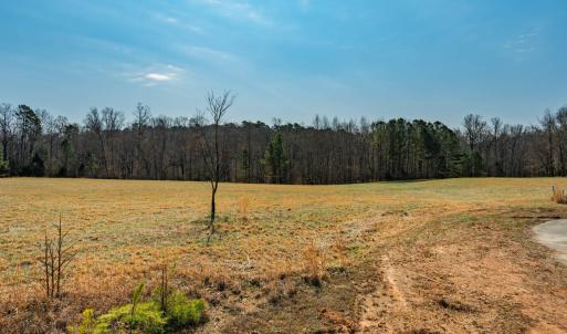 Secretariat Court, Lot 14-001