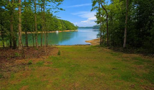 Photo #3 of 151 Shoreline, Manson, NC 0.9 acres