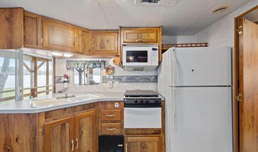 1561 Sagamore Kitchen