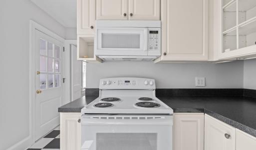 15-2728 Anderson Dr_8099