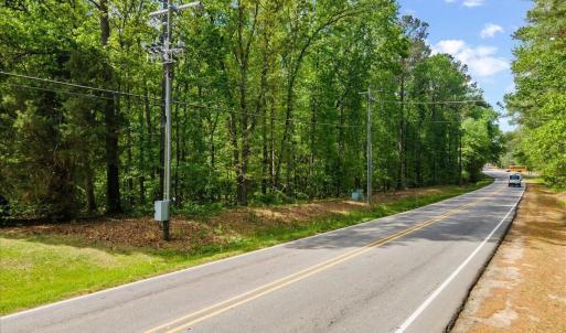 15-631-633 Clayton Rd