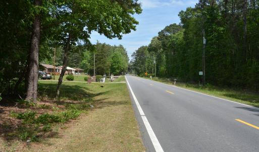view of hwy from subject property