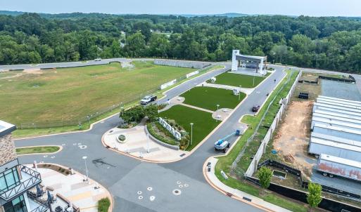 43 Acre Pic 4