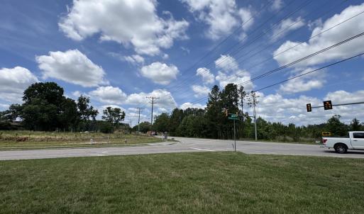 18.5 ac - Sherron Rd. - Lighted Intersec