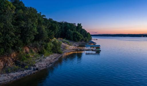 14-web-or-mls-Sunset Dr 1