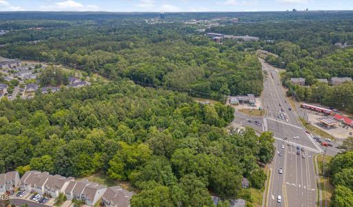 17-5202 Garrett Rd-17