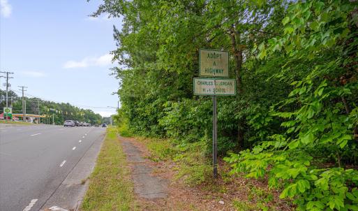 27-5202 Garrett Rd-27
