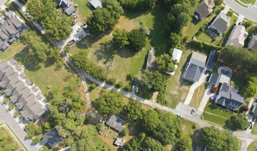 5911 Family Farm Road-11