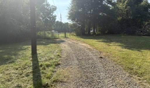Photo #4 of 1499 Sellars Mill, Burlington, NC 2.2 acres