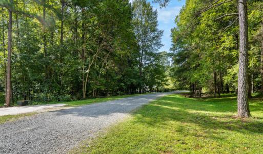 Photo #5 of 1556 Dogwood, Oxford, NC 2.5 acres
