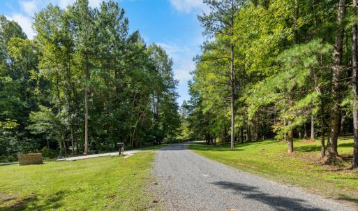Photo #4 of 1556 Dogwood, Oxford, NC 2.5 acres